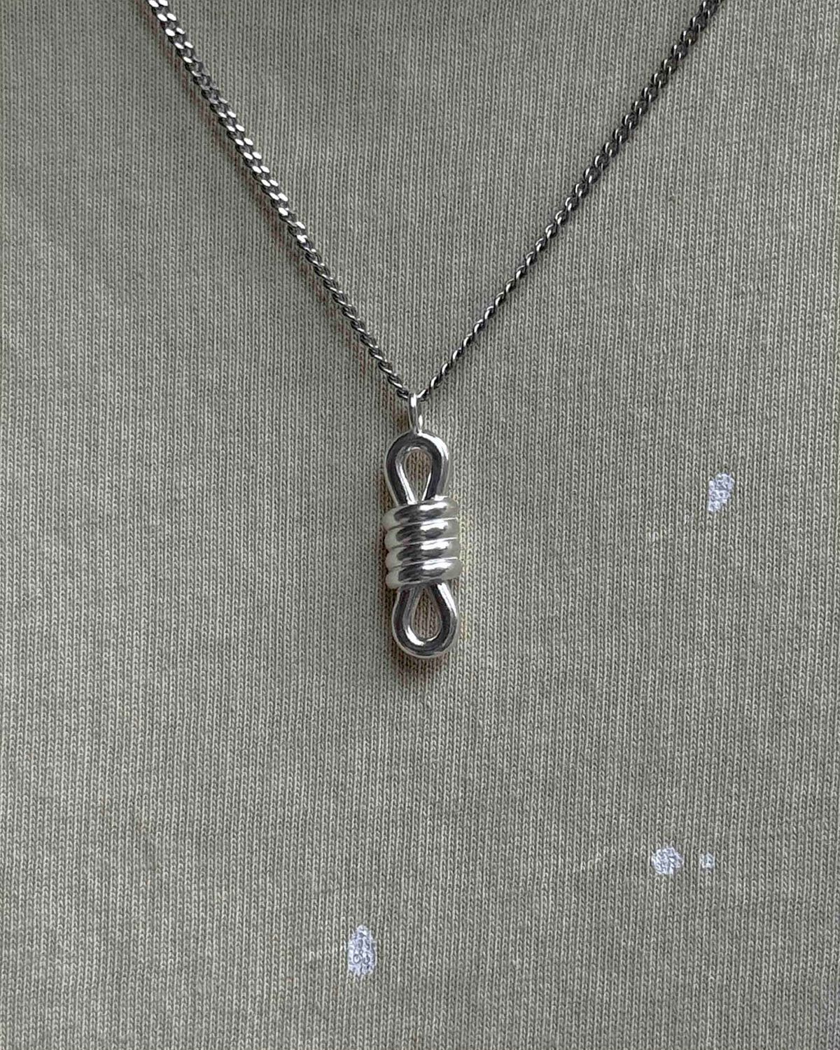 일일엠(11M) INF-ROP NECKLACE