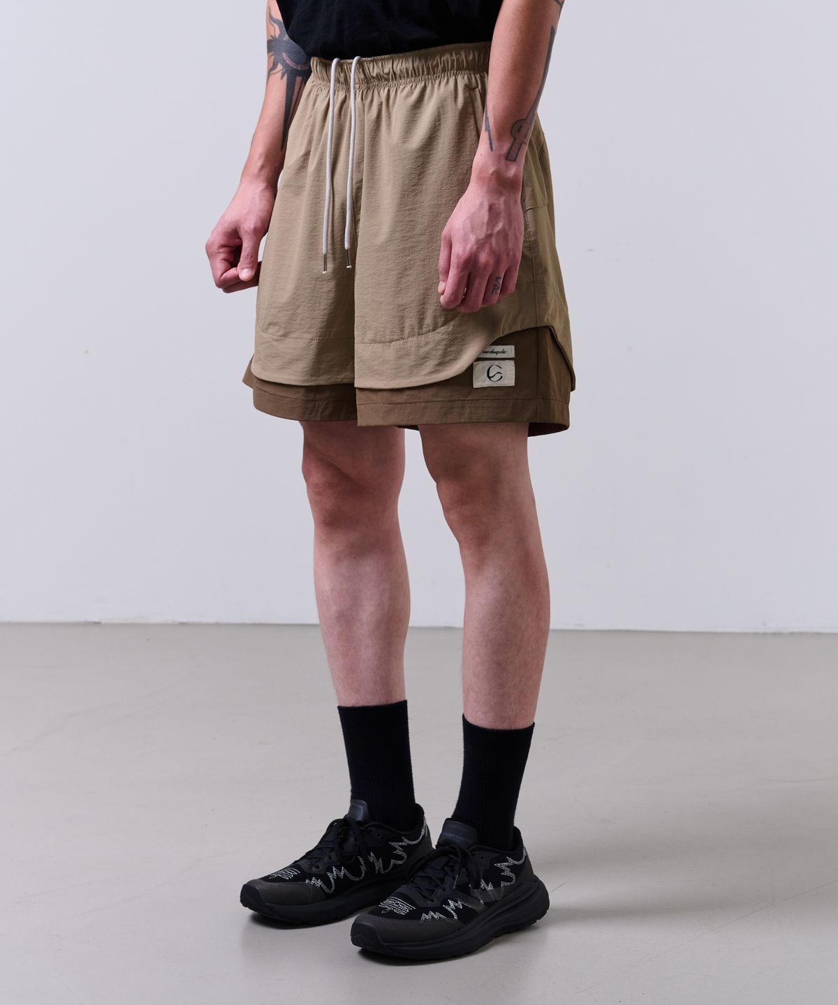 뉴치프시크디피(NEWCHEAPCHICDP) Flex layerd shorts (beige)
