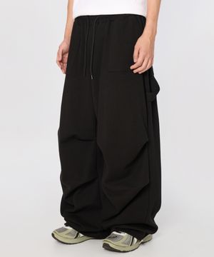 파라슈트 트레이닝 롱 스웨트 팬츠 [블랙]