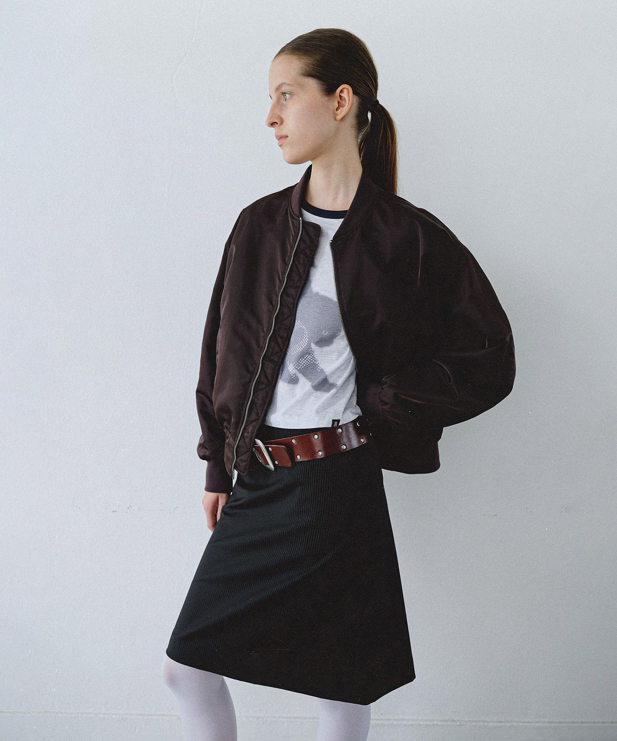 엔오르(EN OR) SHIRRING BOMBER JUMPER - WINE
