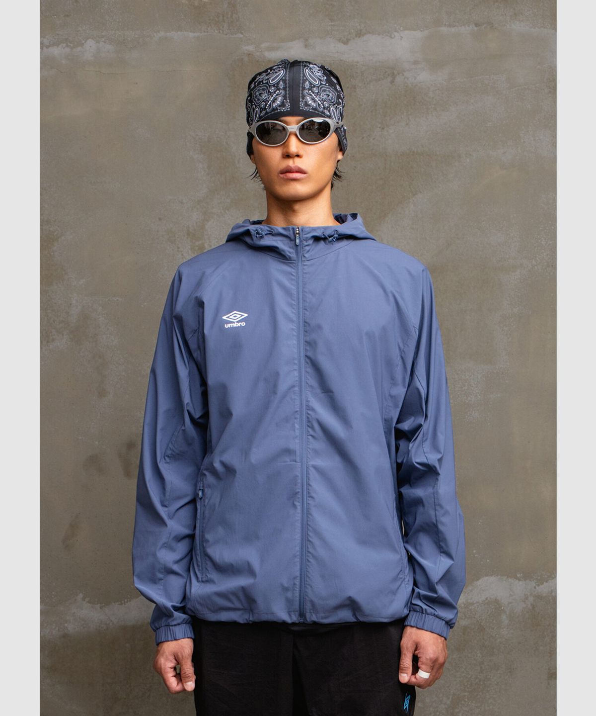 엄브로(UMBRO) 나이트런 베이직 후드형 자켓 블루(UQ321SJK92)