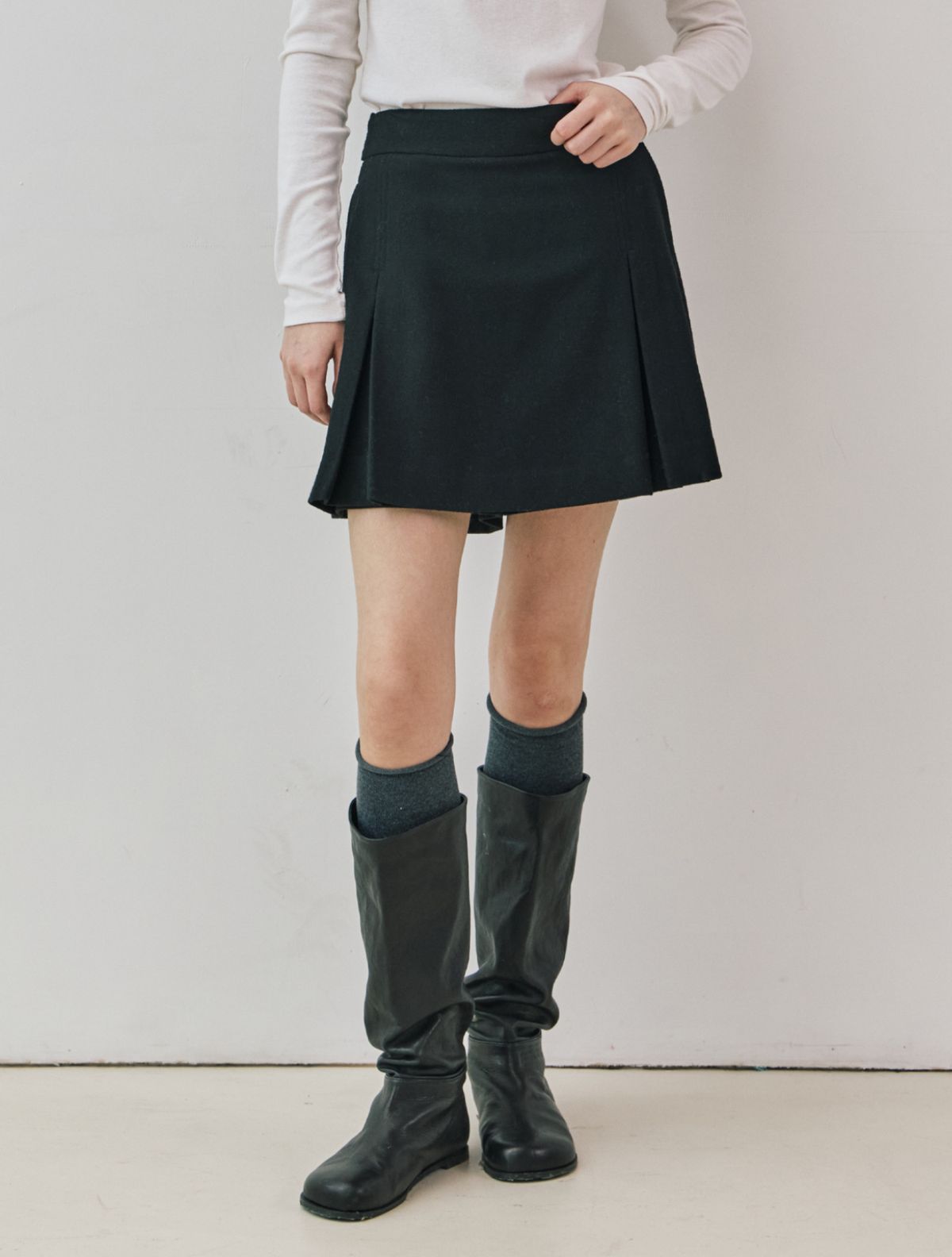 클루니(CLUNY) Wool skirt pants - black