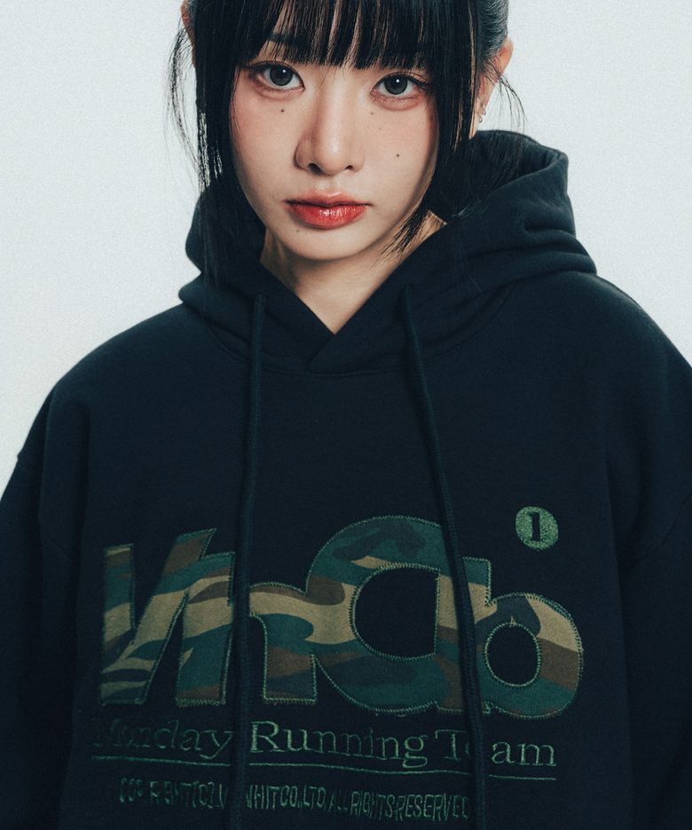MRT 카모 아플리케 후드티