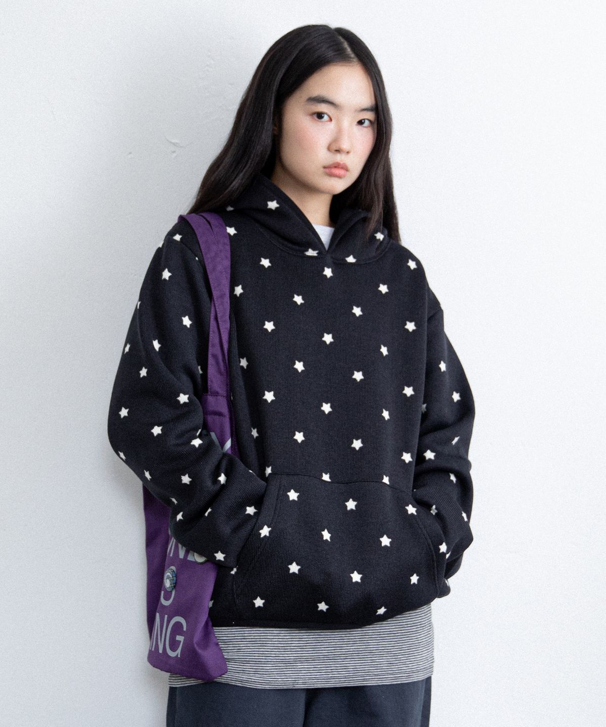 이스트쿤스트(ISTKUNST) STAR HOODIE_BLACK(IK2FFFM410A)