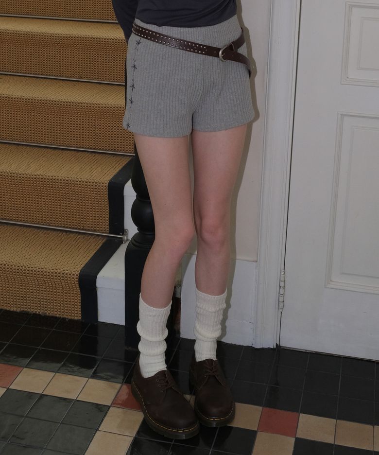 C RIBBED SHORTS_GREY