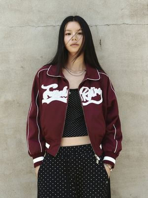 (W) 크롭 빅 로고 파이핑 블루종 -버건디