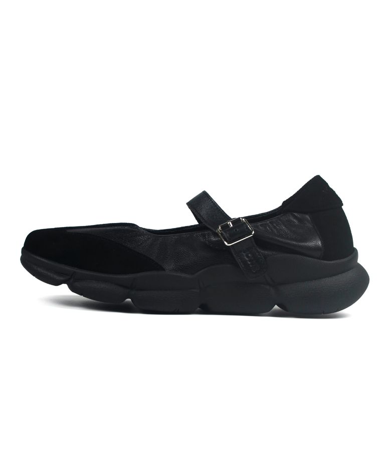 Lijay, Black