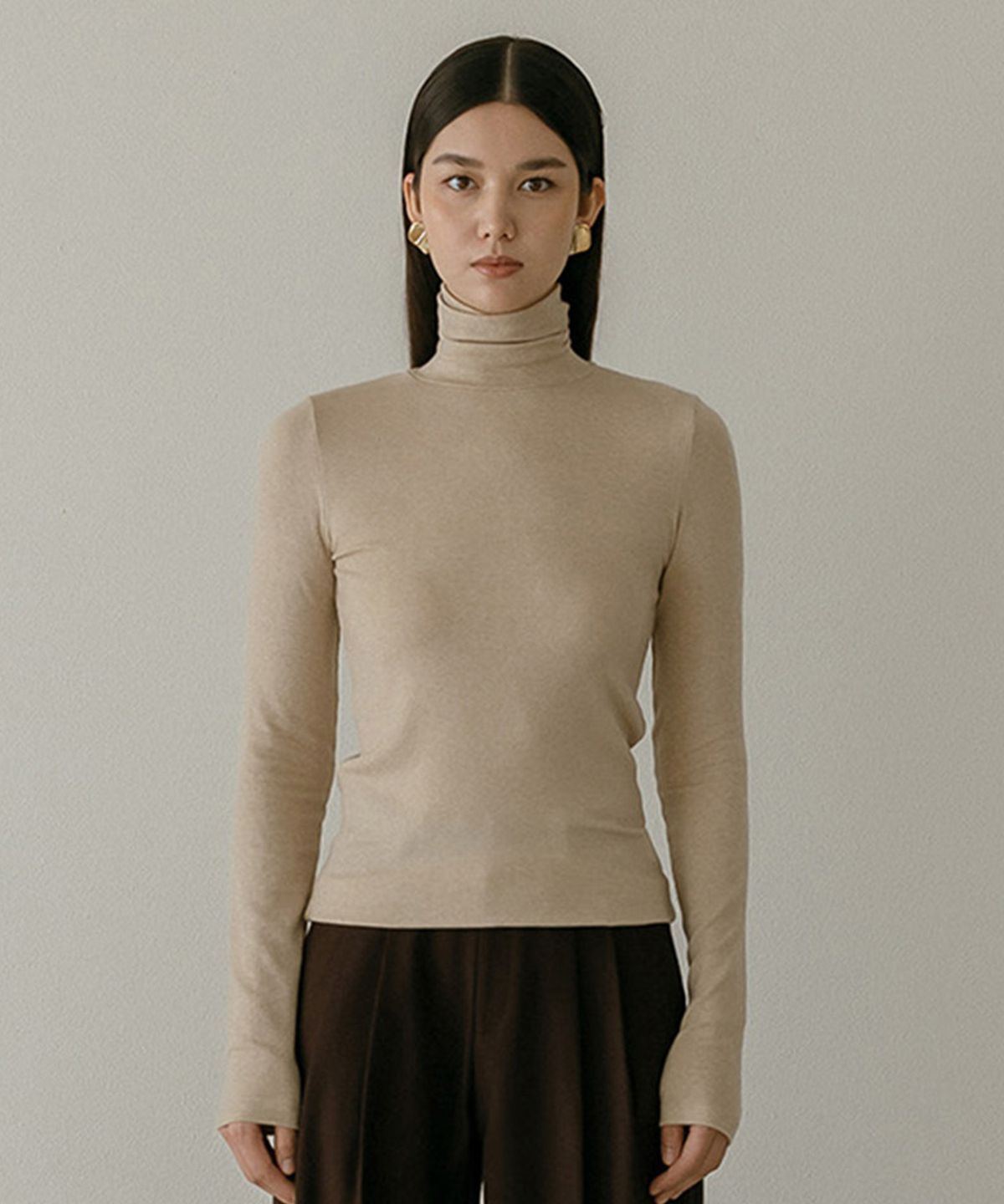 메이버유(MAYVERU) Lenna wool turtleneck t-shirt _ Beige