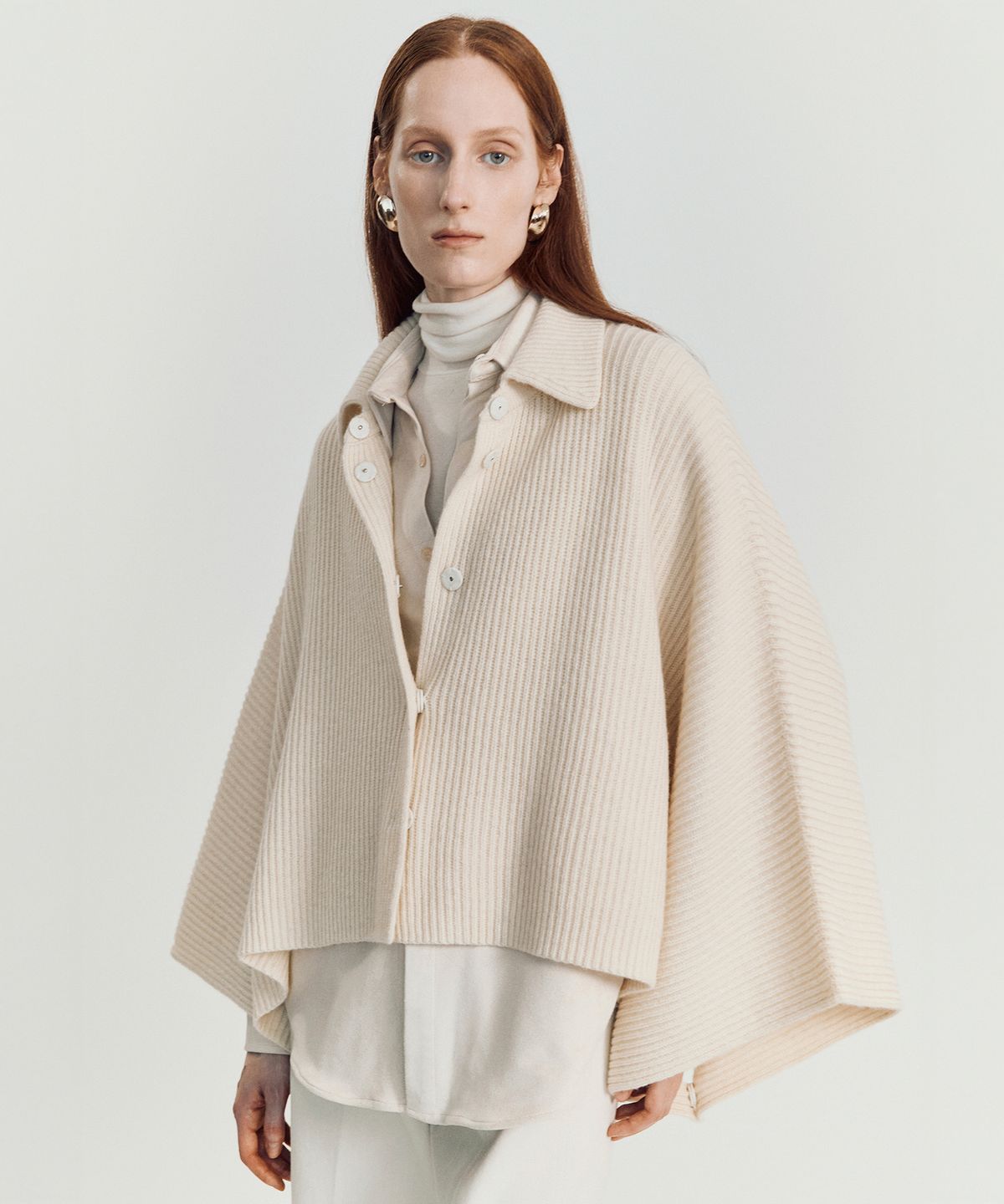 메이버유(MAYVERU) Roddie Cape Knit jacket _ Ivory