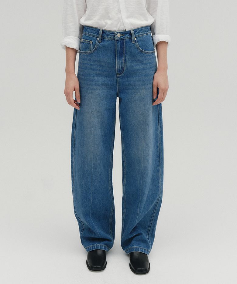 CURVED SILHOUETTE JEANS [BLUE]