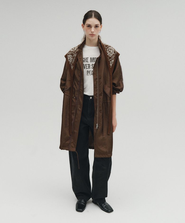 GLOSSY LOW-EDGE FIELD JACKET [BROWN]