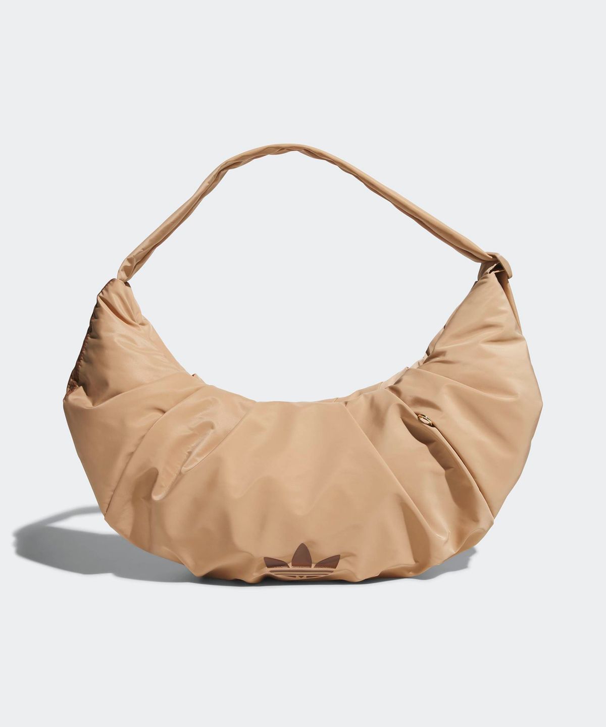 아디다스(ADIDAS) 크링클 버전 라지 사이즈 클라우드 숄더 백 - 샌드베이지 / KA9272