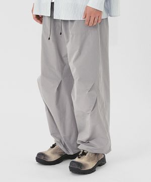 [UNISEX] 와이드 스트링 하이킹팬츠  - 라이트그레이