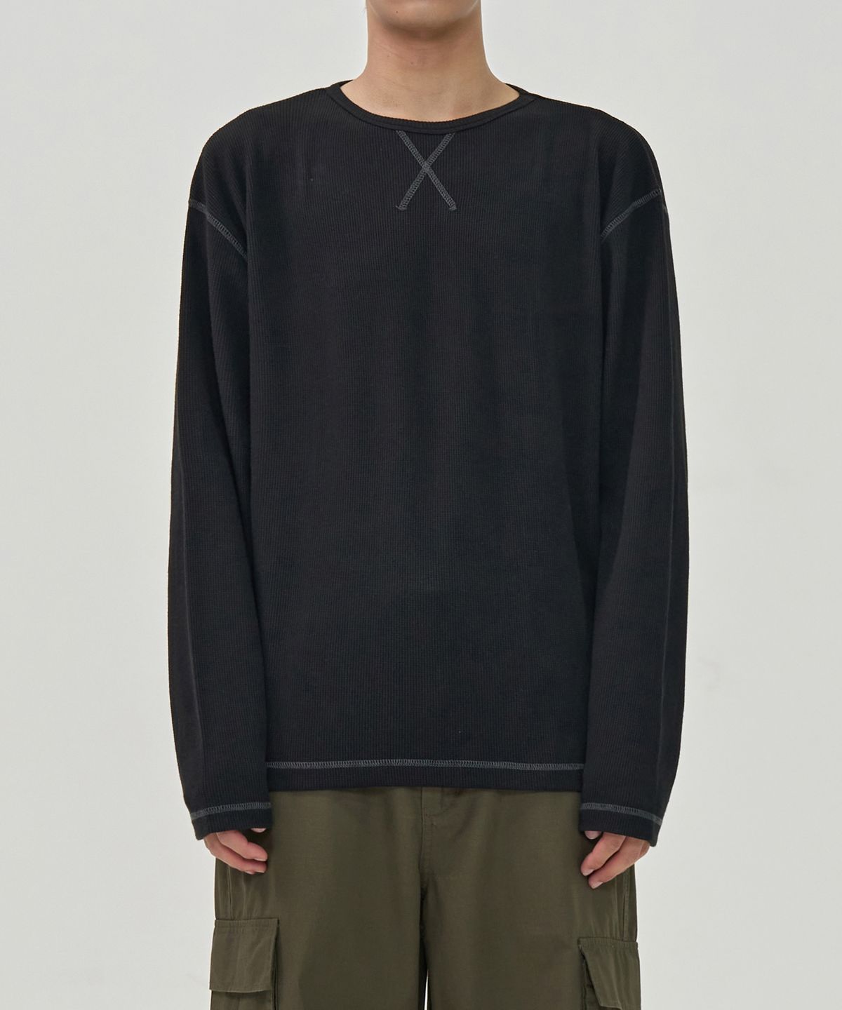 토피(TOFFEE) 스티치 와플 롱 슬리브 (BLACK)