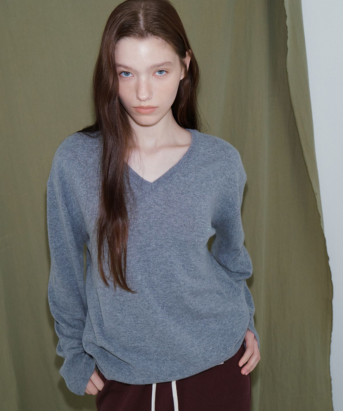 프리버07(FRIVER07) Friver v-neck knit FRFA01NT07_Gray