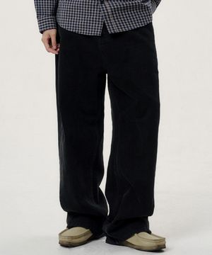 워시드 딥 커브드 데님 팬츠 - 블랙