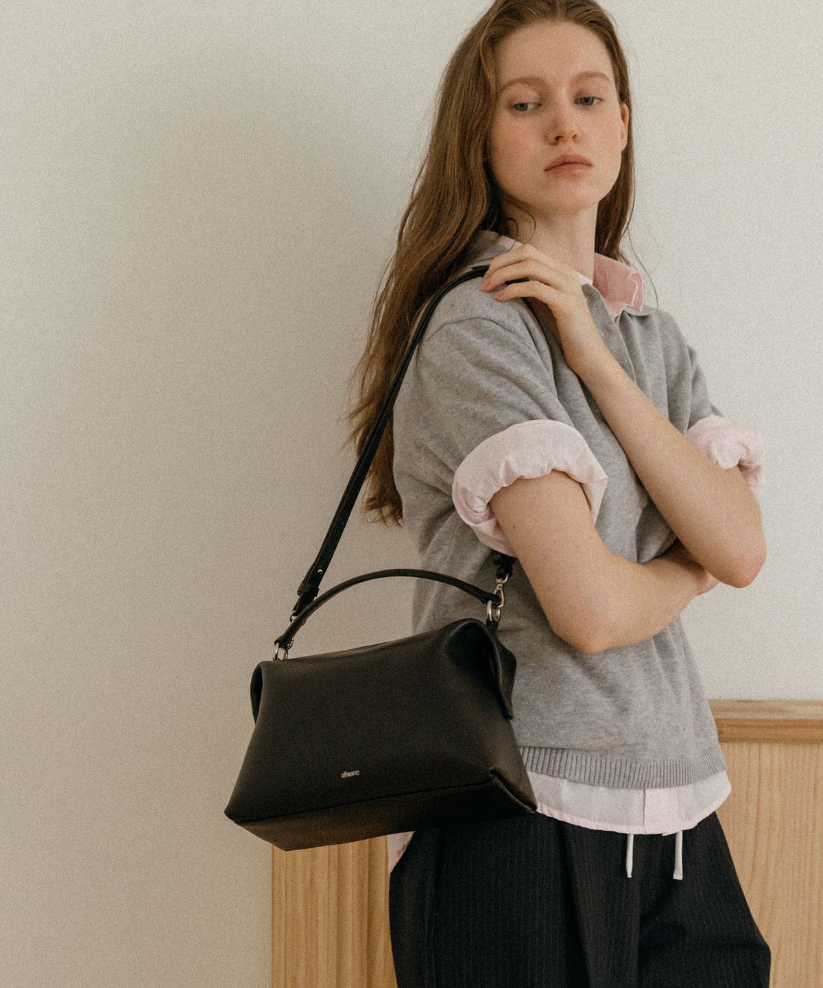 아호르(AHORE) Pillow Large Nero