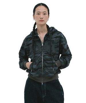 [유소정 PICK] CAMO LOGO HOOD ZIP UP [BLACK]