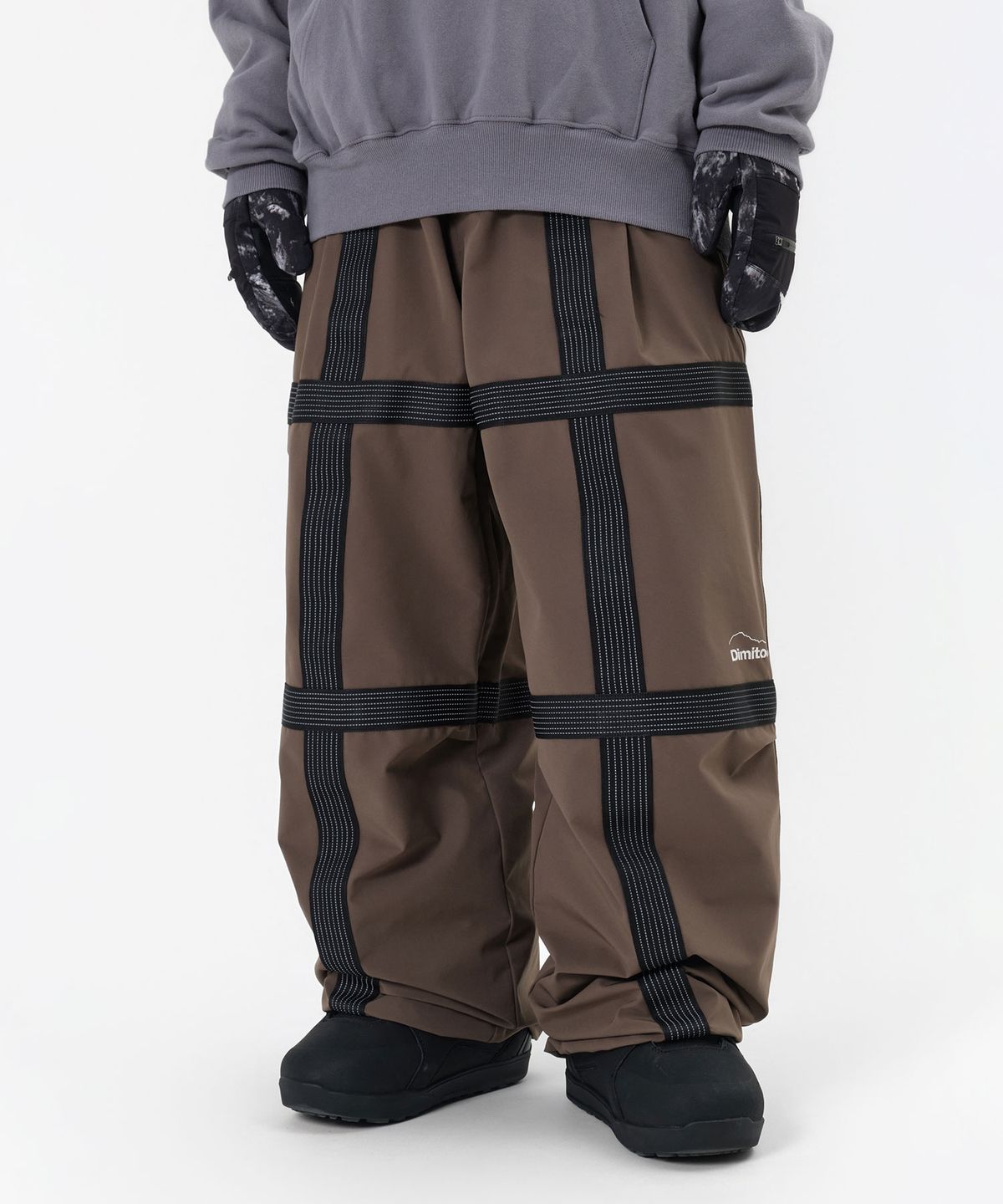 디미토(DIMITO) REFLECTIVE LINE BANDED PANTS (WIDE FIT LV.2) MUD