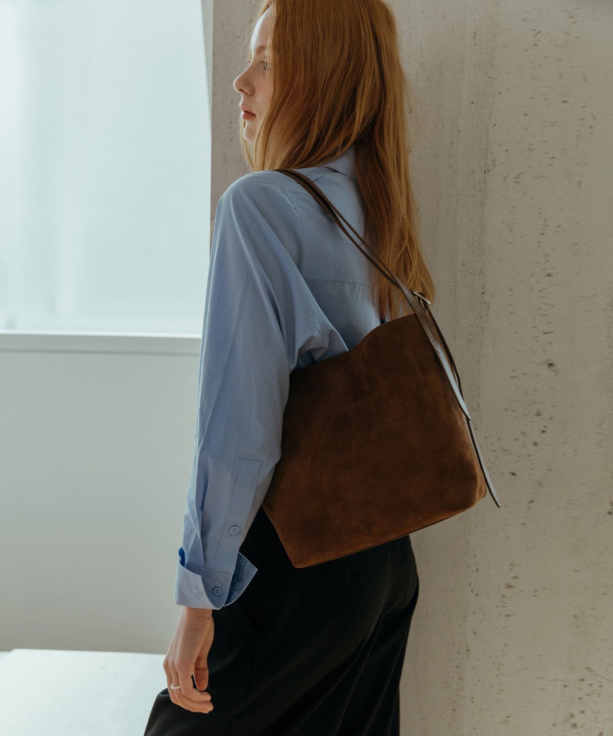 아호르(AHORE) House Peanut Suede