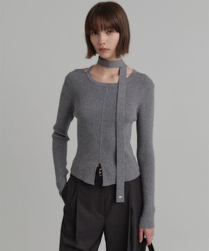 위트니 컷아웃 니트 탑_차콜 / WHITNEY CUTOUT KNIT TOP_CHARCOAL