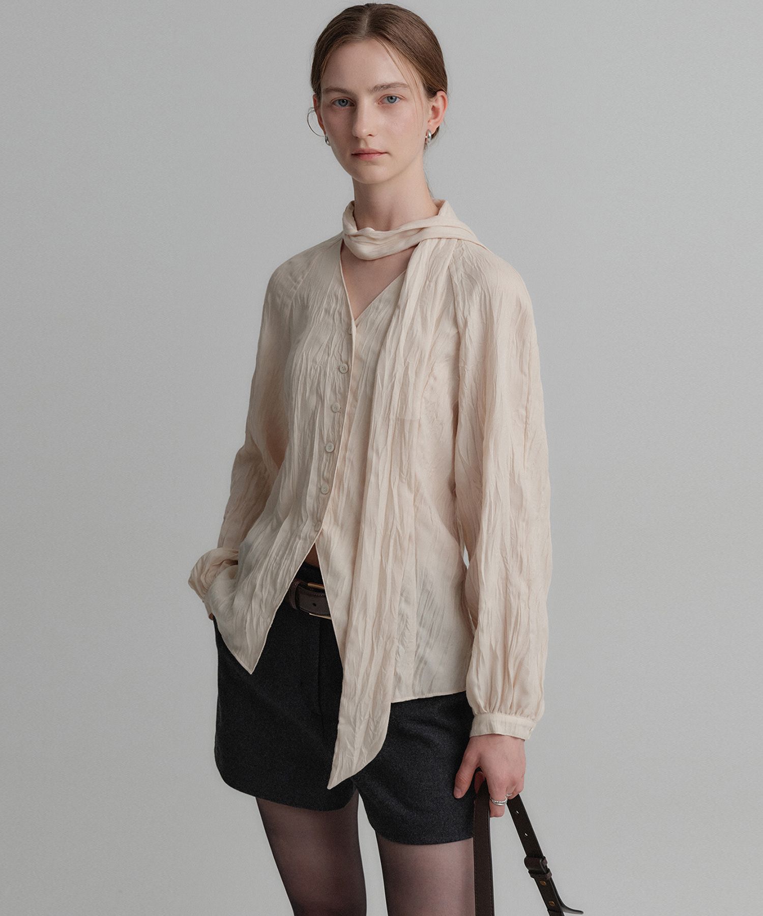 Shop Tops at MUSINSA