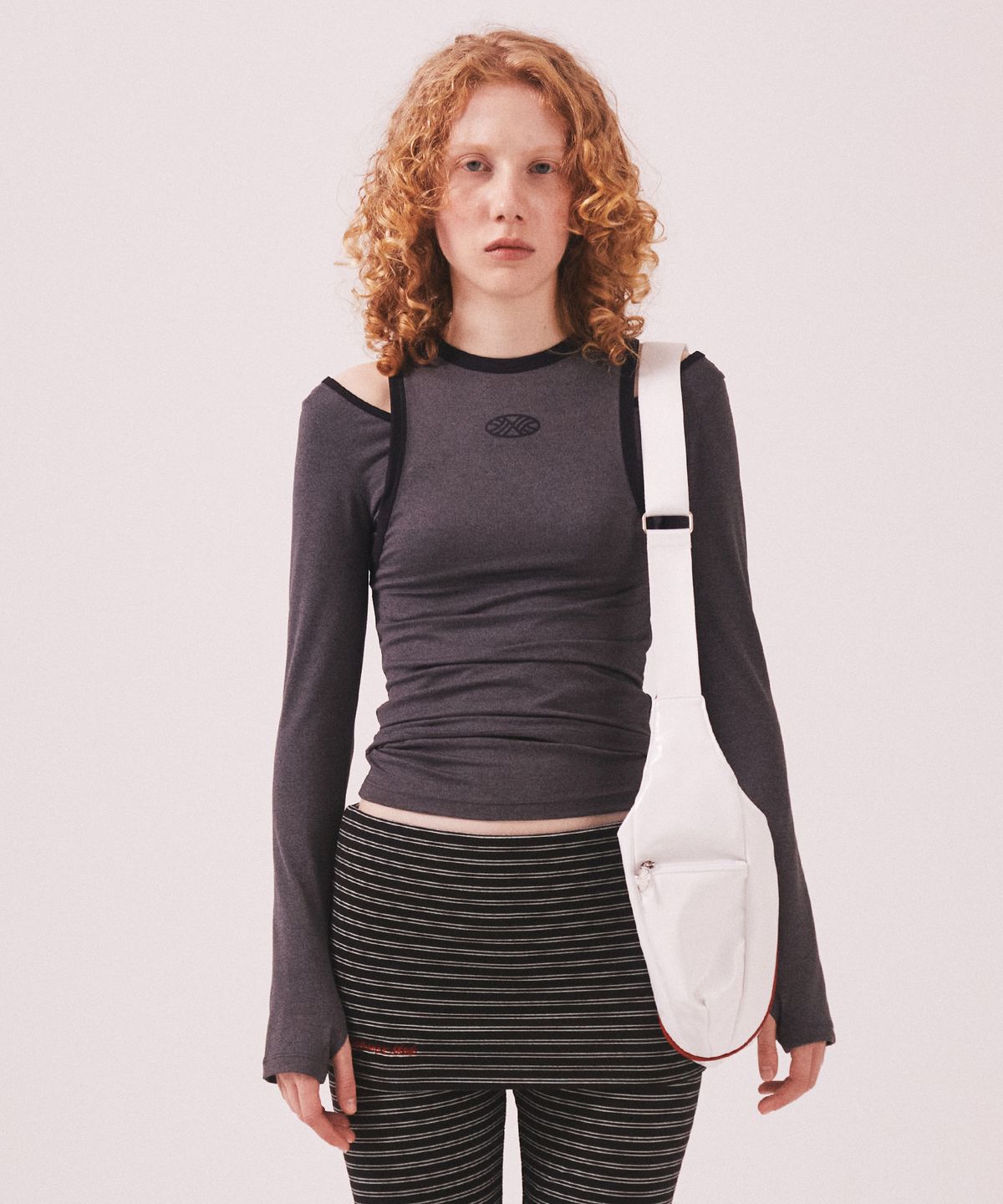 미나수(MENASOO) Stretch Layered T Shirt_Charcoal
