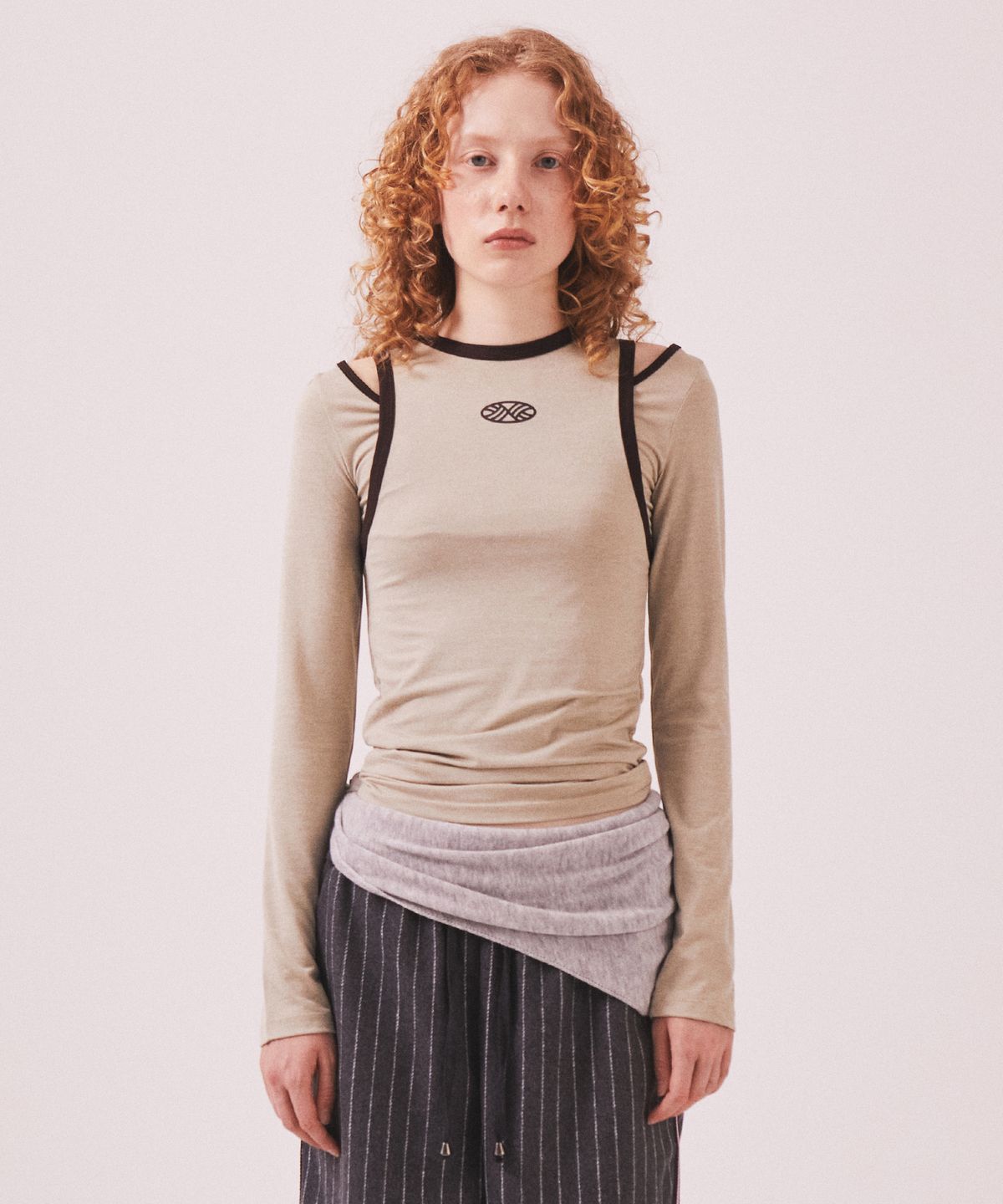 미나수(MENASOO) Stretch Layered T Shirt_Beige