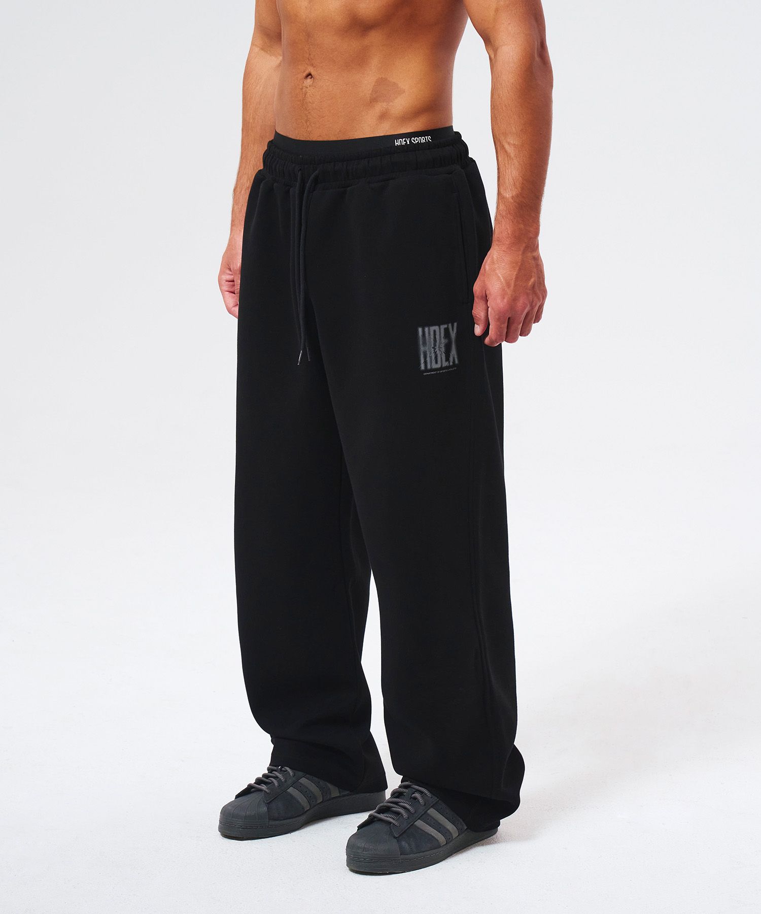 MUSINSA公式 | HDEX Crack Printed Sweatpants (Black)