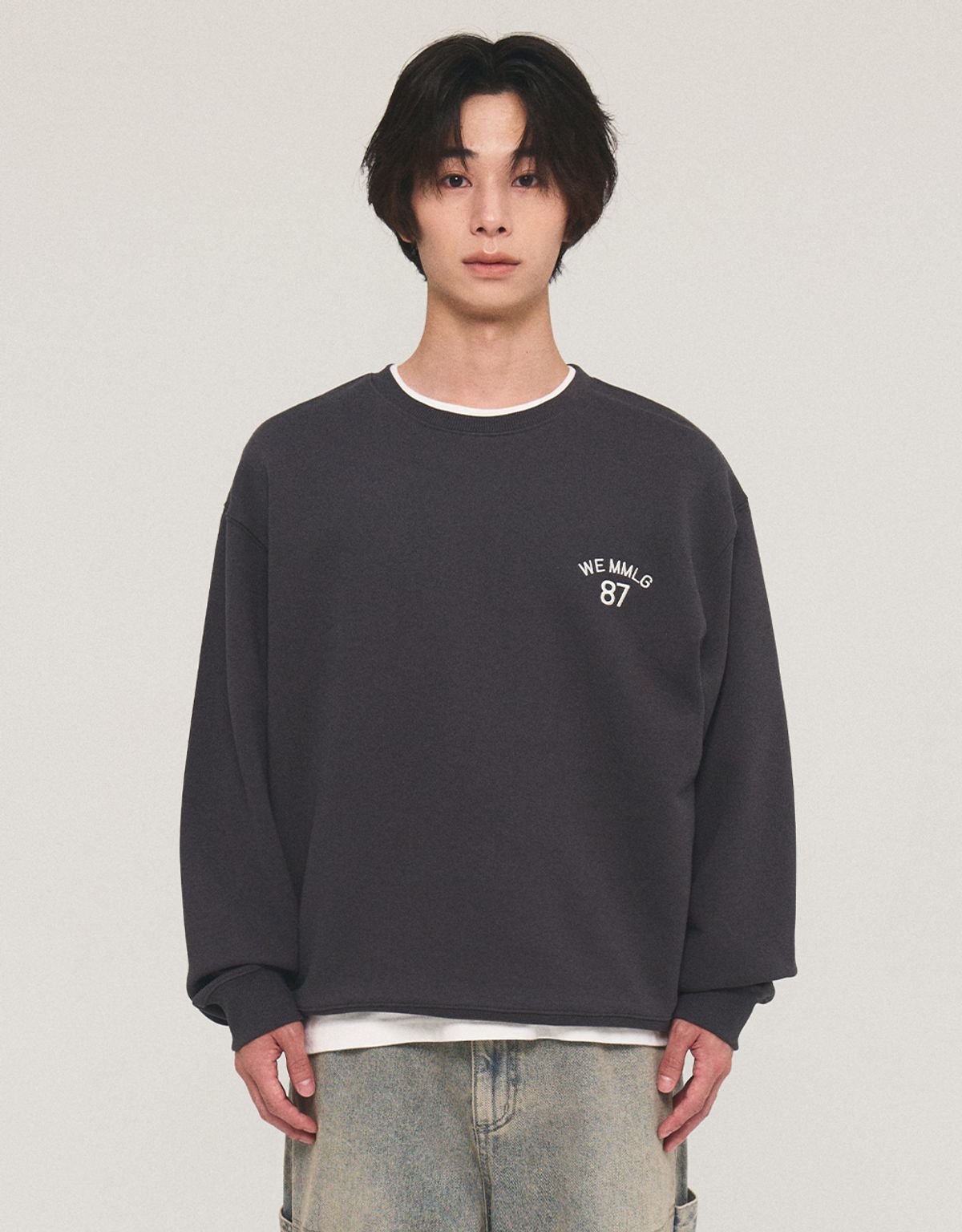 엠엠엘지(MMLG) [Mmlg] WE MMLG LOGO SWEAT (SQUID BLACK)