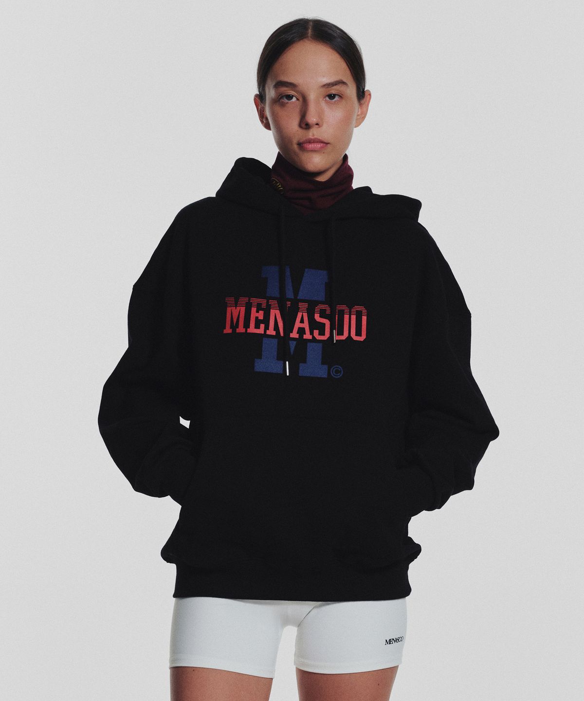 미나수(MENASOO) Menasoo Basic Hoodie_Black