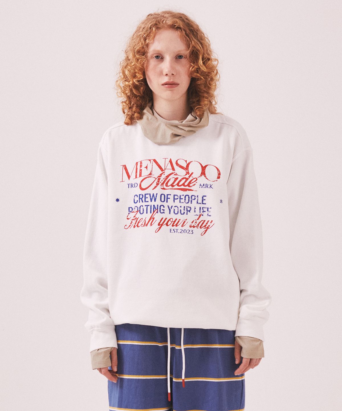 미나수(MENASOO) Menasoo Pigment Oversized Sweatshirt_White