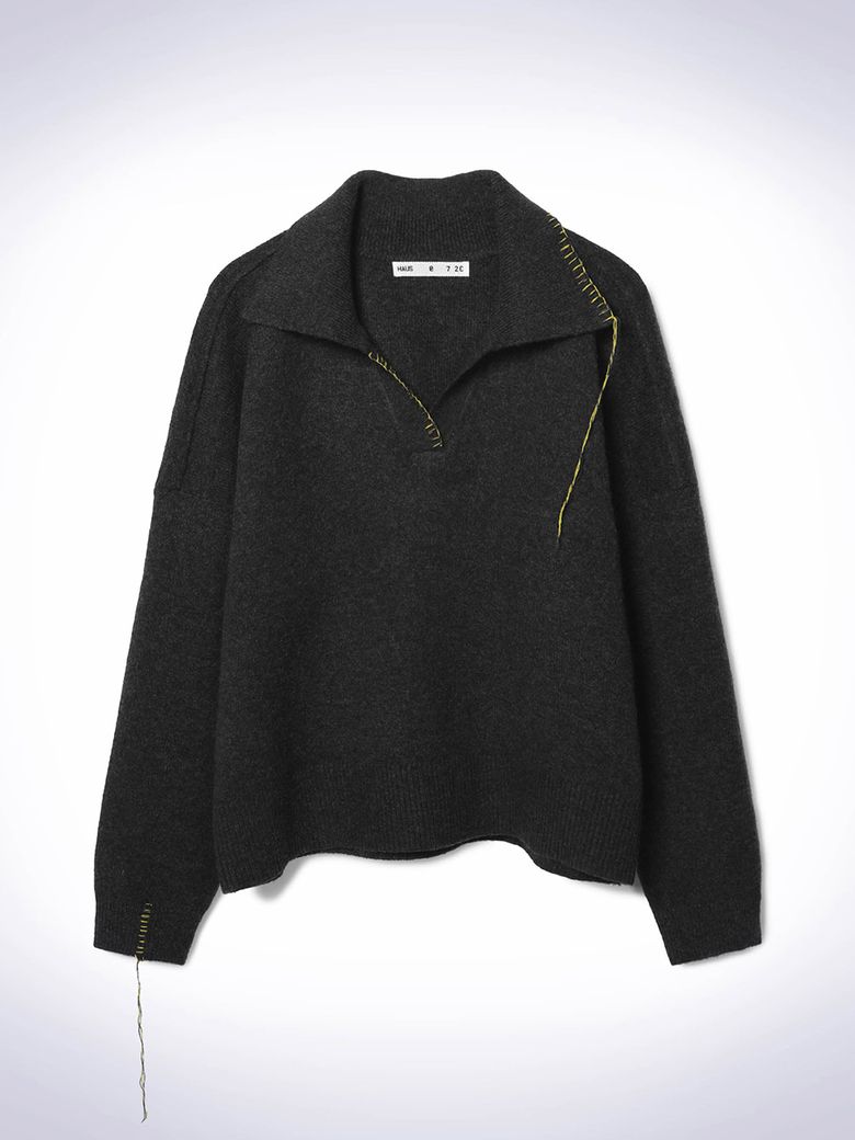 SOFT IVY COLLAR KNIT DARK GREY