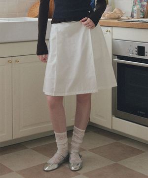 림즈 플리츠 미디 스커트