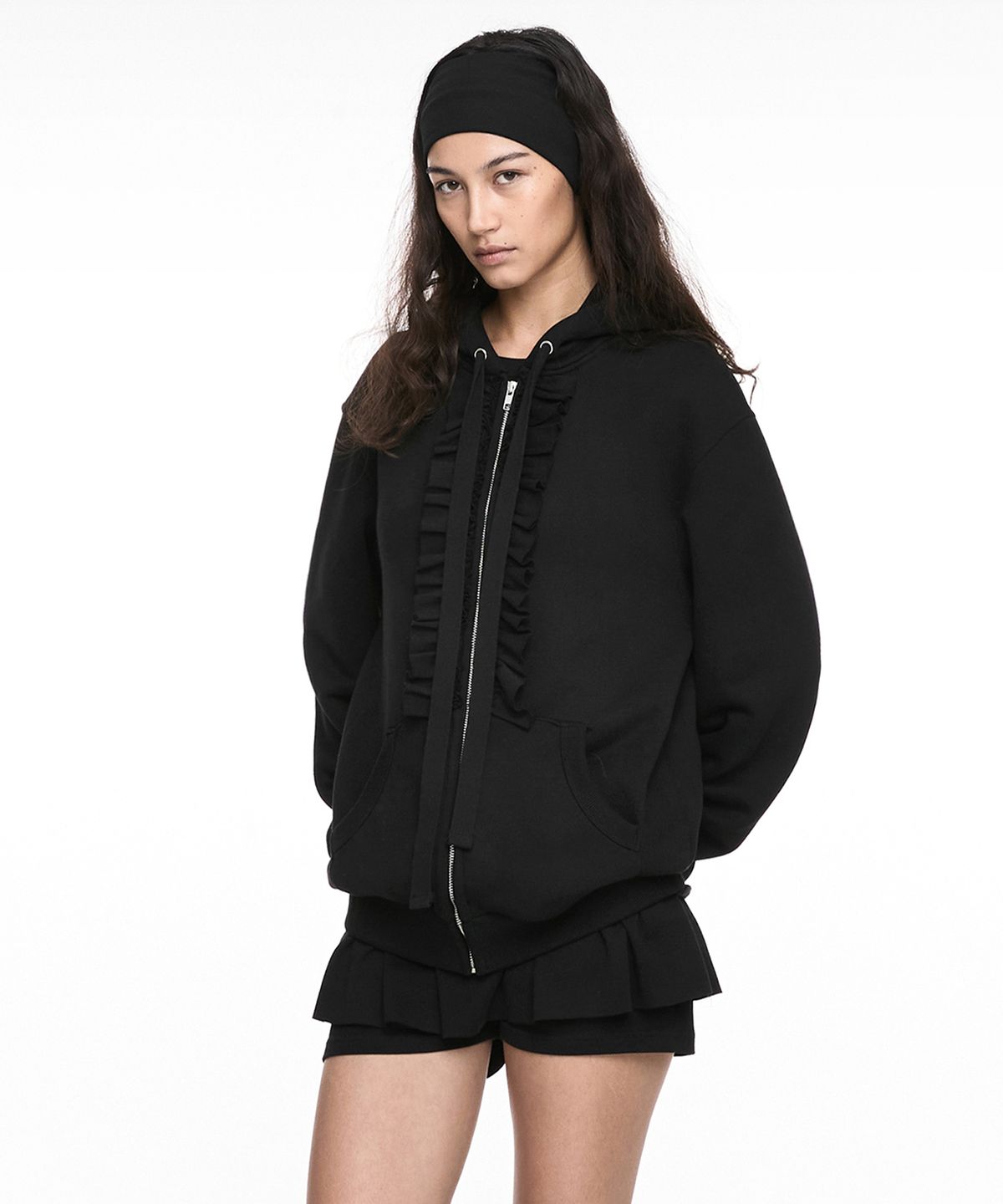 나체(NACHE) RUFFLE HOODIE ZIP-UP BLACK