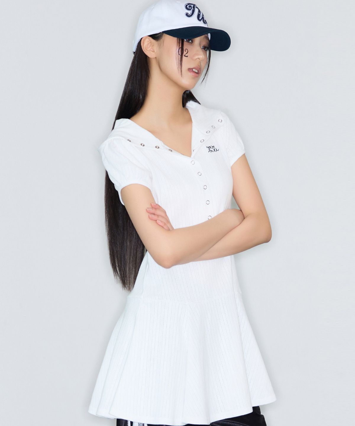 러브이즈트루(LUVISTRUE) BASIC ILOVEU HOOD LAYERED DRESS(WHITE)