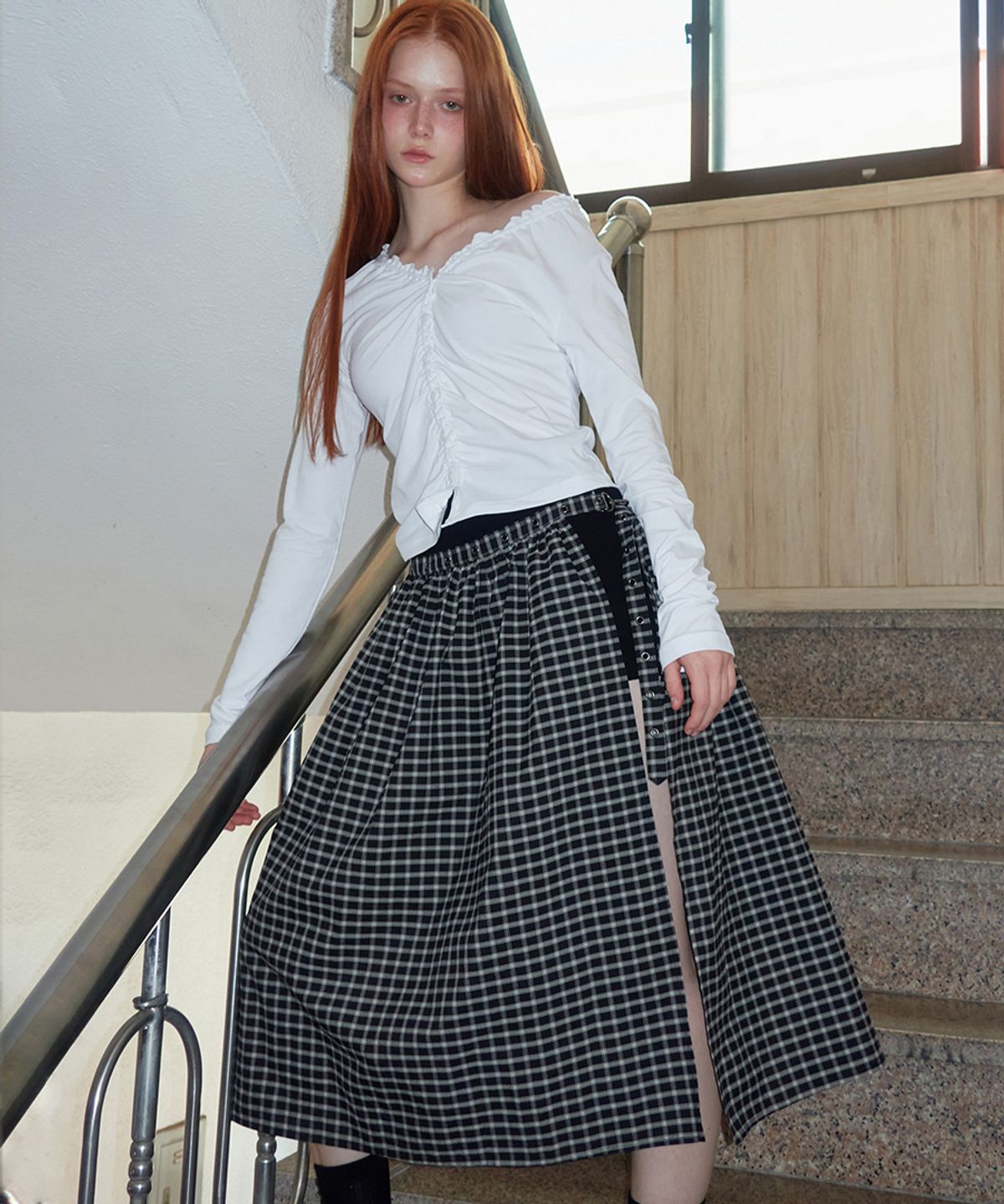 렌세(RENSE) Eyelet Layered Skirt Black Check