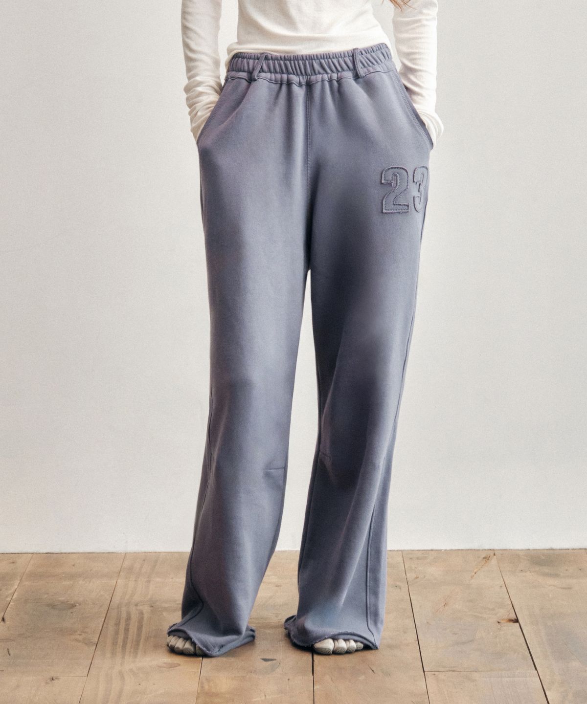 씨타(CITTA) Every Day No.23 Patch Sweat Pants_CTB552(Purple Blue)