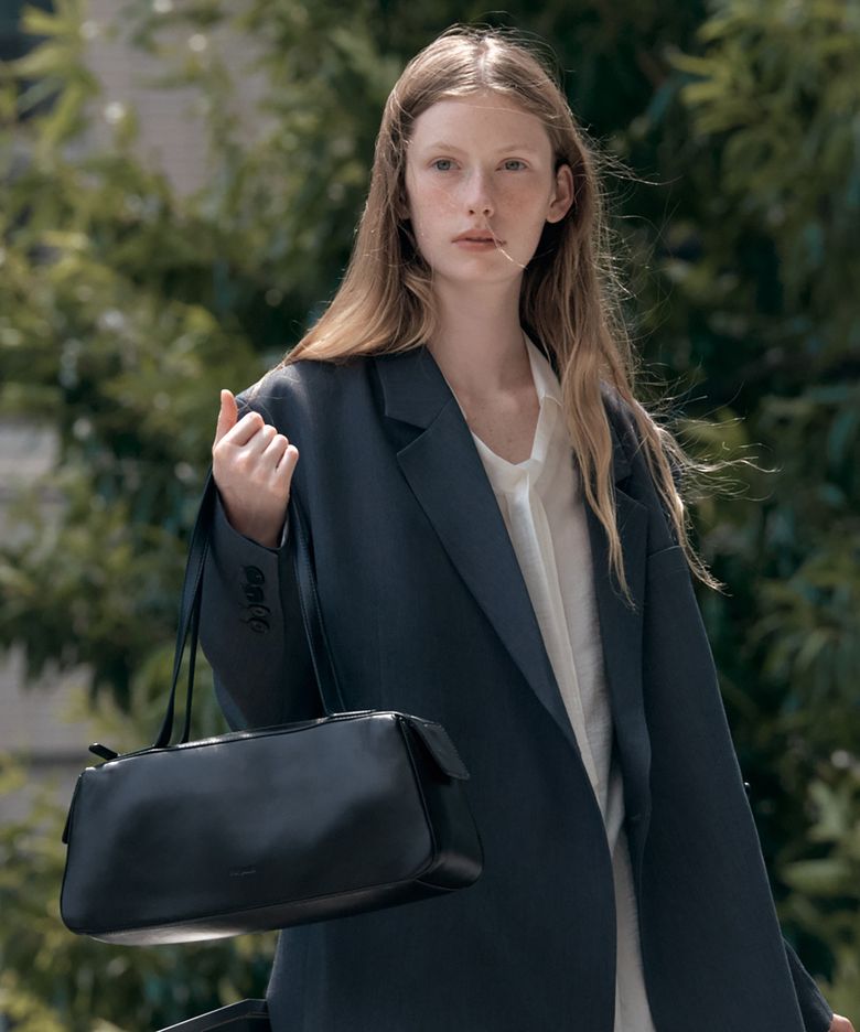 SIAC3087 Lambskin Keel Bag_Black