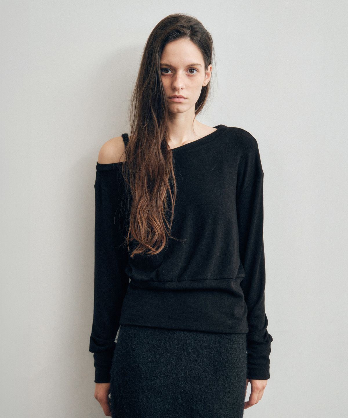 씨타(CITTA) Wool Blend 2Way Halter Neck T-Shirt_CTT387(Black)