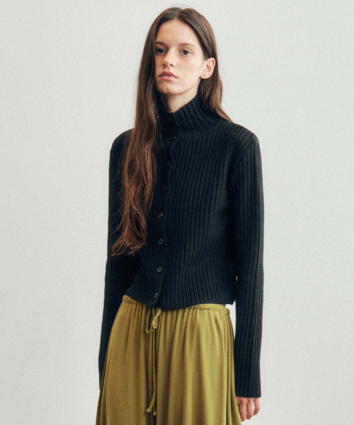 씨타(CITTA) Essential Soft High Neck Knit Cardigan_CTK242(Black)