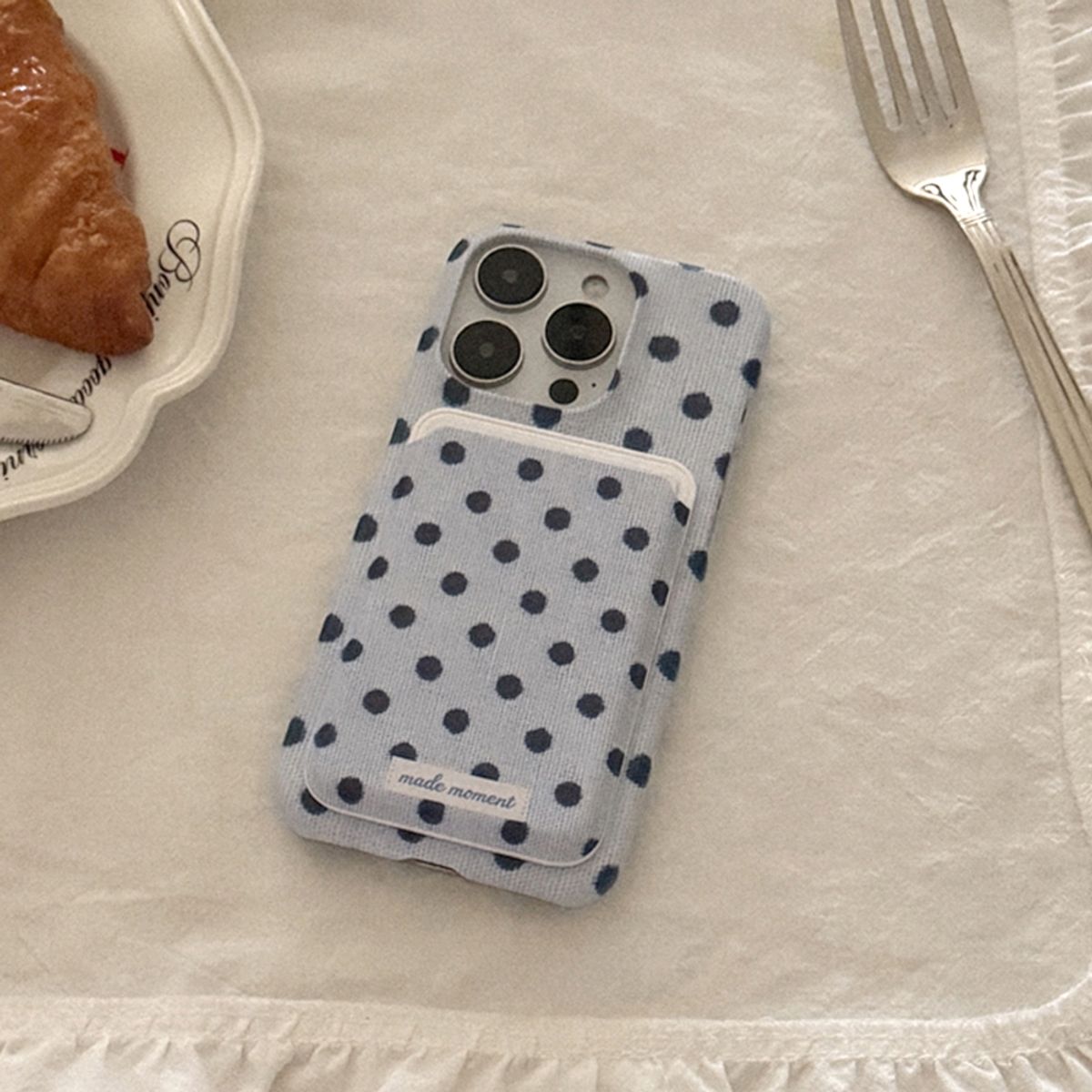메이드모먼(MADEMOMENT) fabric dot 디자인 [맥세이프 하드 폰케이스]