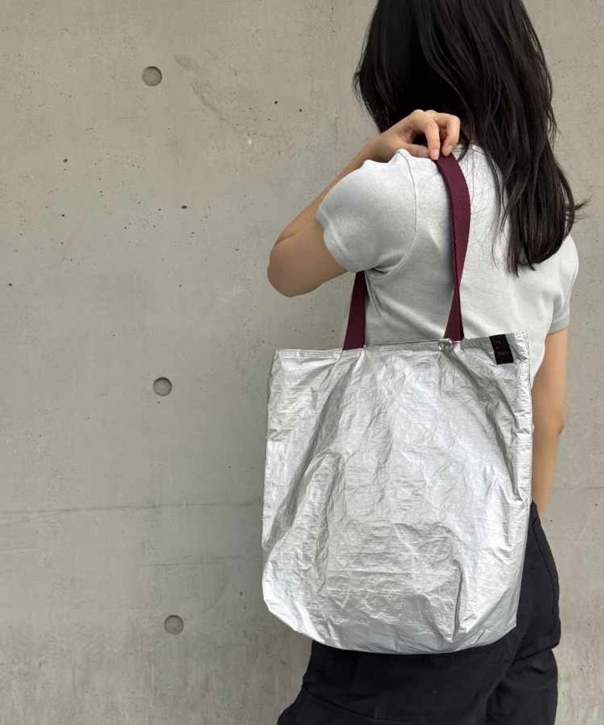 탭앤쉬프트(TAB N SHIFT) TOM Eco Bag - Silver