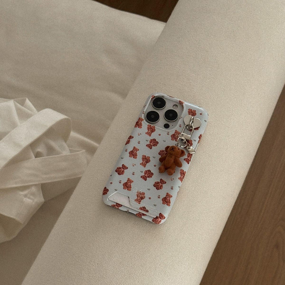 메이드모먼(MADEMOMENT) teddy flower 디자인 [카드수납 폰케이스]