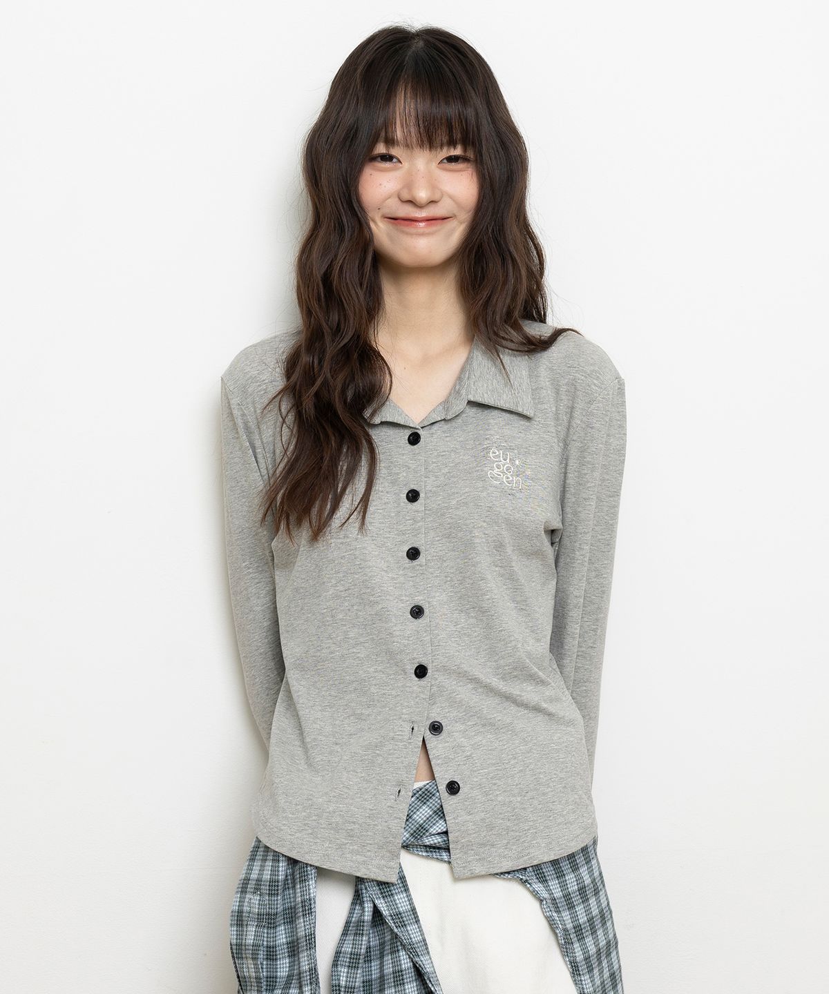 유젠(EUGGEN) 베이직 카라 세미 크롭 셔츠_멜란지