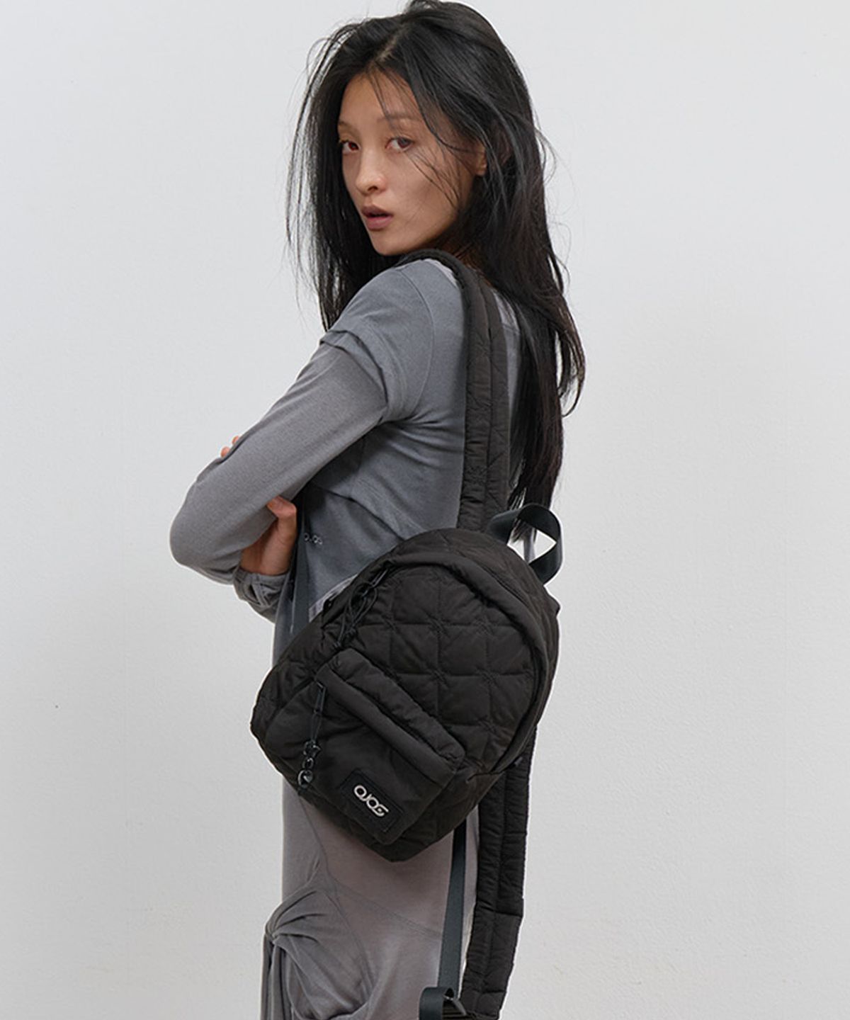 오호스(OJOS) Starquilt Padded Backpack S / Black