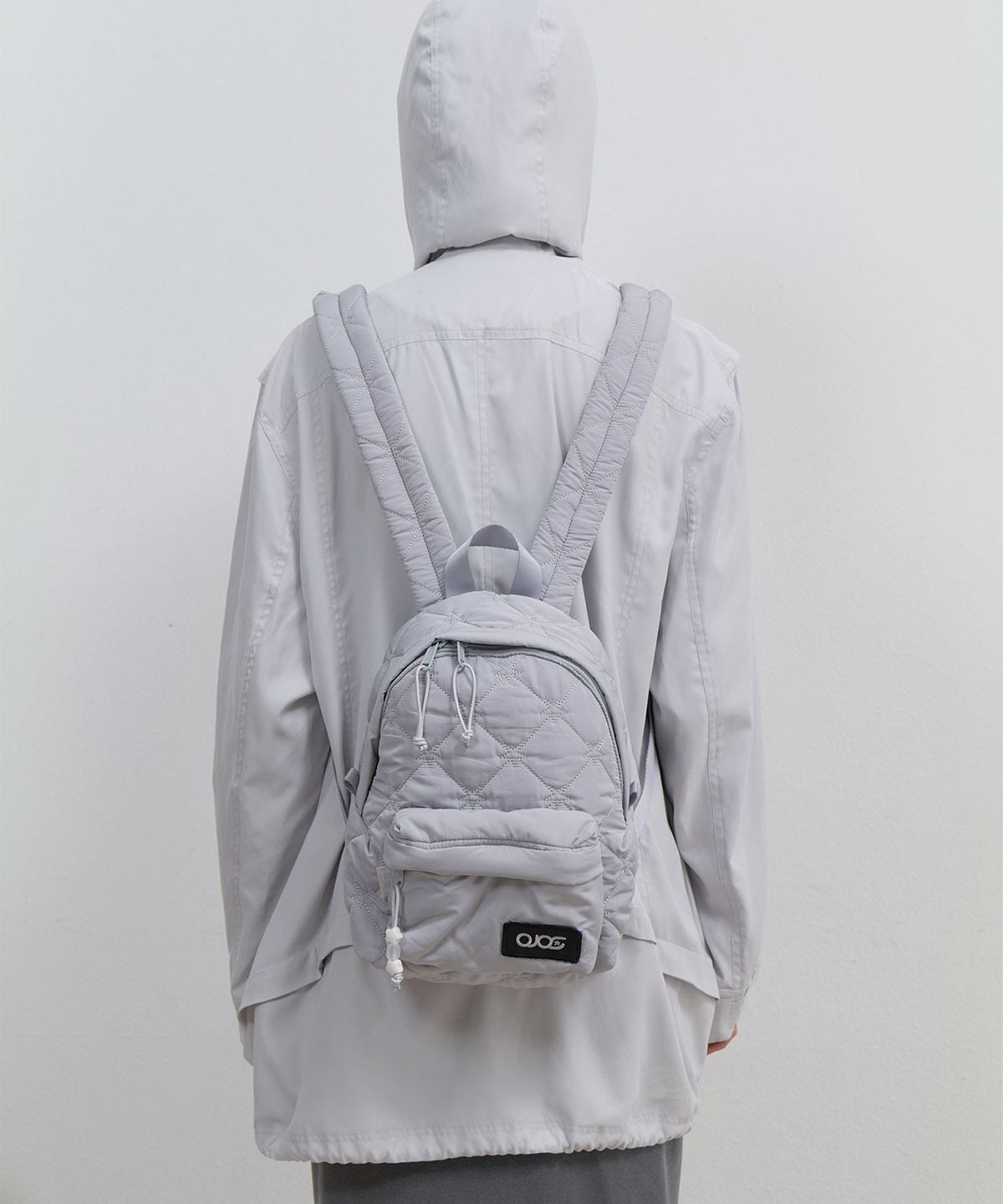 오호스(OJOS) Starquilt Padded Backpack S / Grey