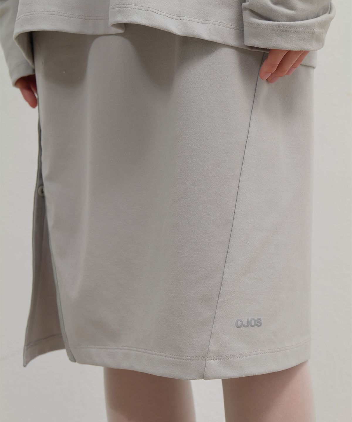 오호스(OJOS) Button Slit Midi Skirt / Mint Grey