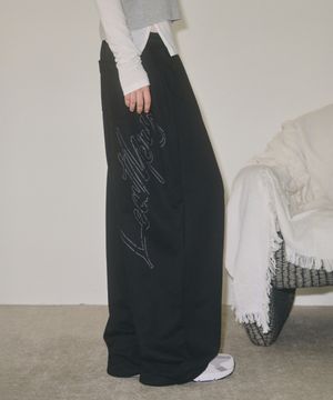 사이드턱 벌룬 스웨트 팬츠 [BLACK]