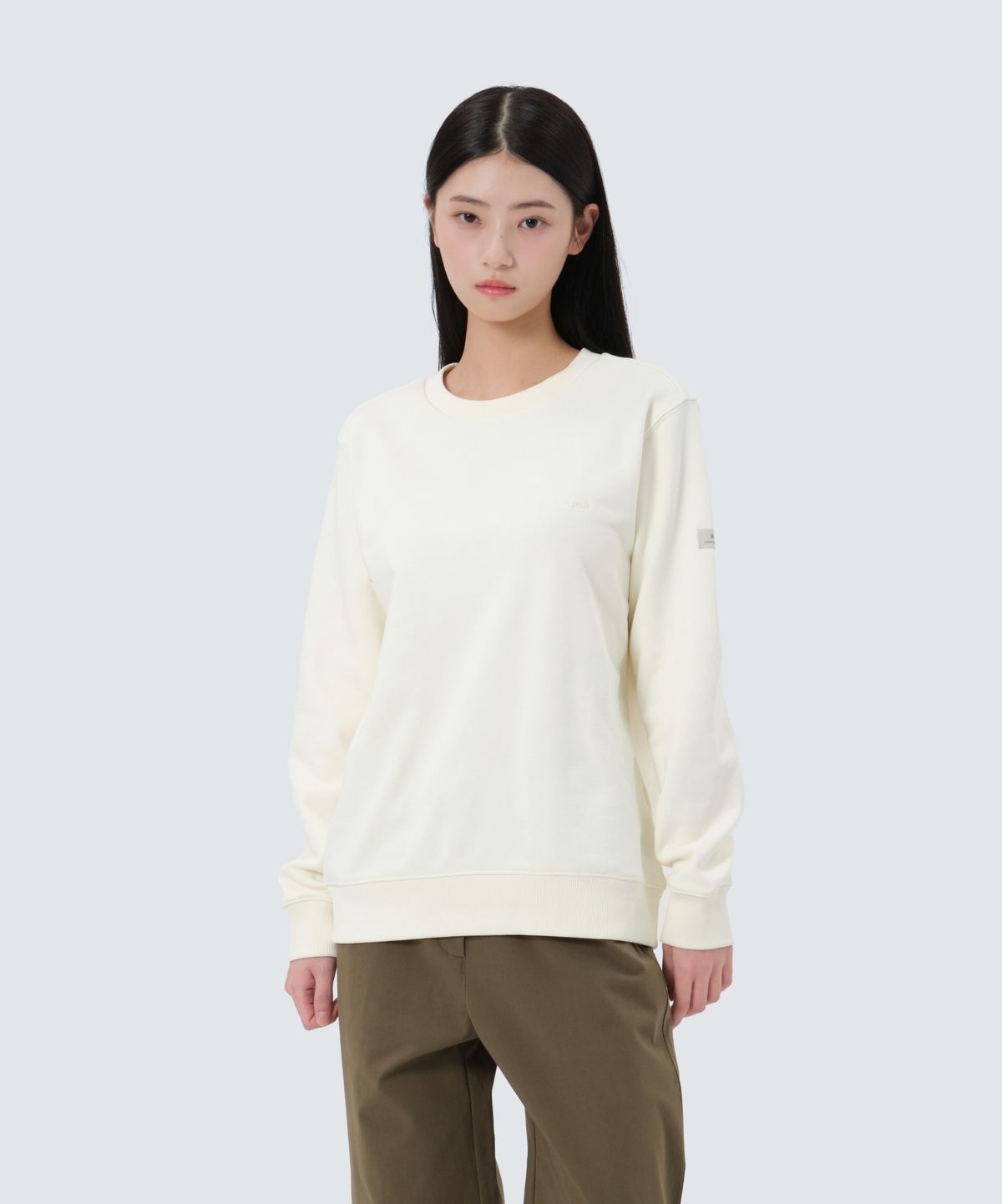 스노우피크 어패럴(SNOWPEAK APPAREL) 랜드 여성 맨투맨 (S25FWFHT61) Cream